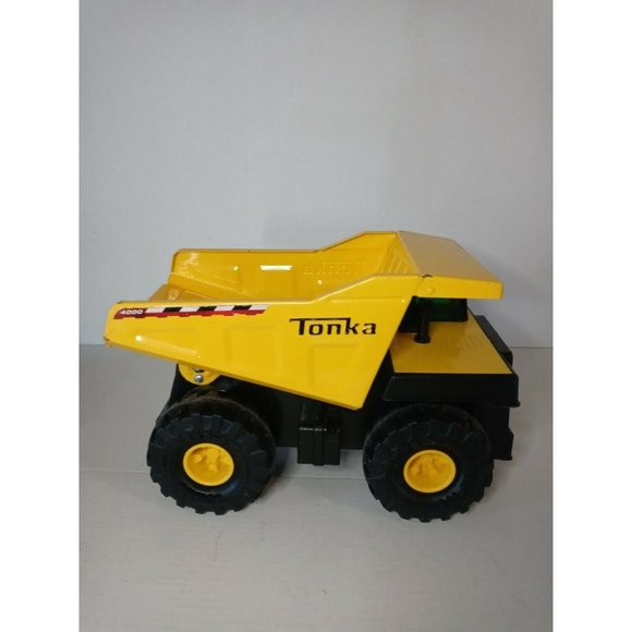 Vintage HASBRO TONKA DUMP TRUCK 4000 Xmb 975 STEEL BED Authentic YELLOW - Picture 3 of 12